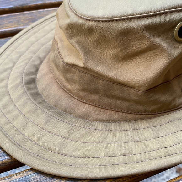 Tilley canvas Tan Outdoor Hat 7 1/8 outback cap - Picture 6 of 14